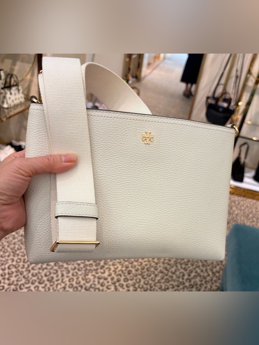 NWT Tory Burch Swingpack BLAKE
new ivory 🤍